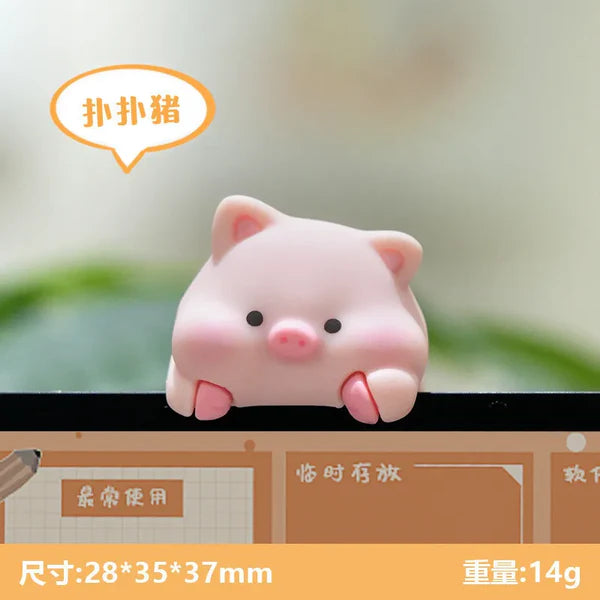 CharmCritters β Pink Pig & Cat Mini Desktop Decoration Toys