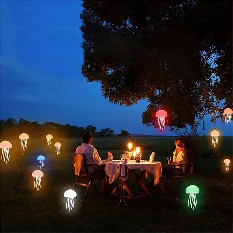 Cartoon Dancing Jellyfish Night Light – RGB Gradient LED Bedside Lamp with Voice Control & Type-C Charging